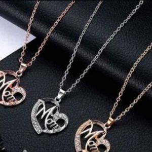 Beautiful Exquisite  Mom Diamond Crystal Heart Necklace